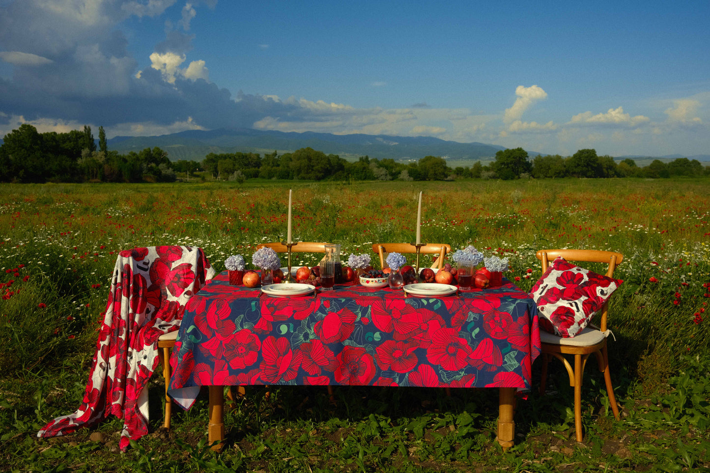 Poppy ( blue) - Tablecloth