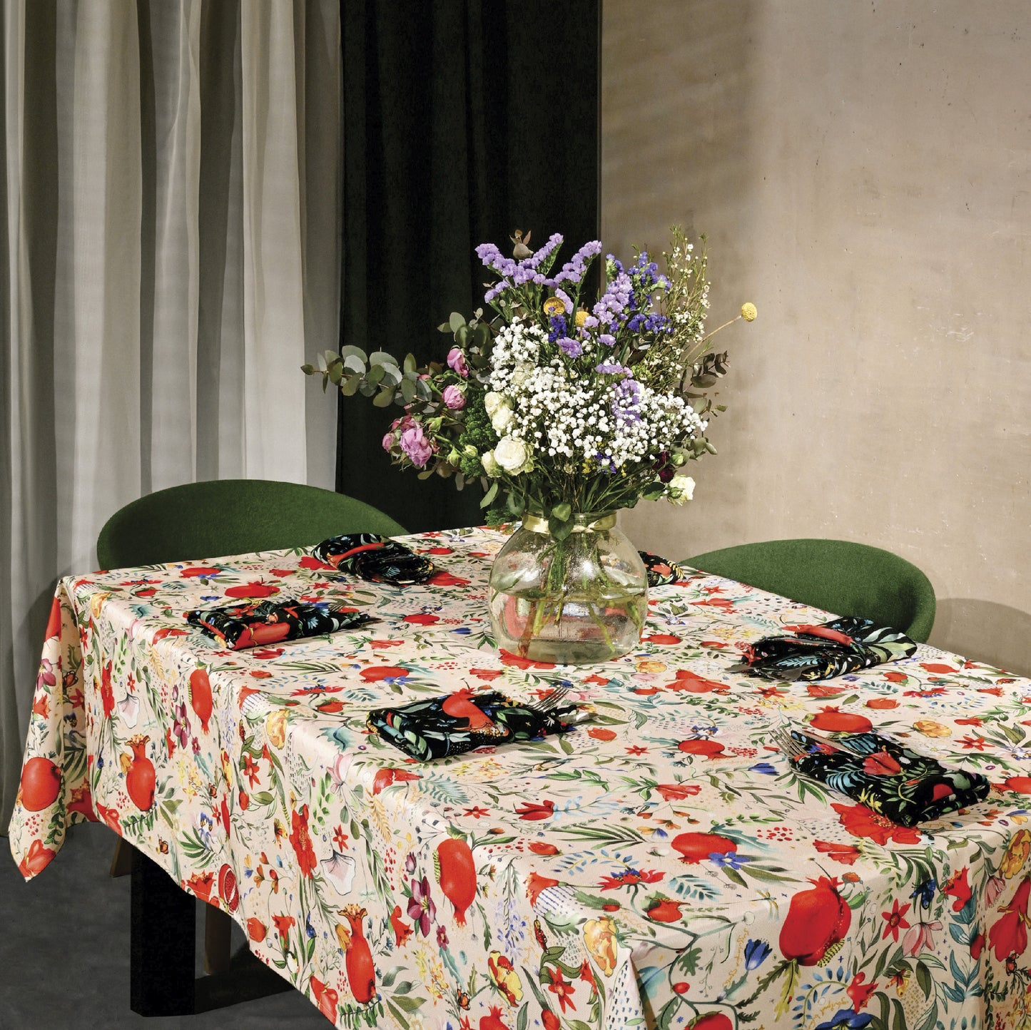 Pomegranates garden (beige) - Tablecloth